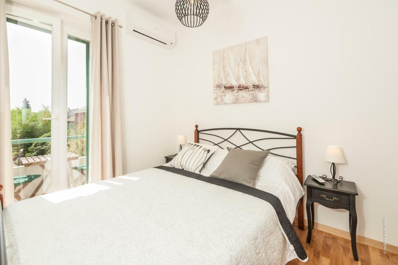Apartment Sunny Place Задар Екстер'єр фото